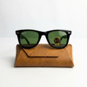 Wayfarer Glossy Black - Image 2